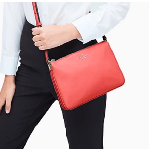 38. Kate Spade Jackson Triple Gusset Crossbody - Picture 2 of 10